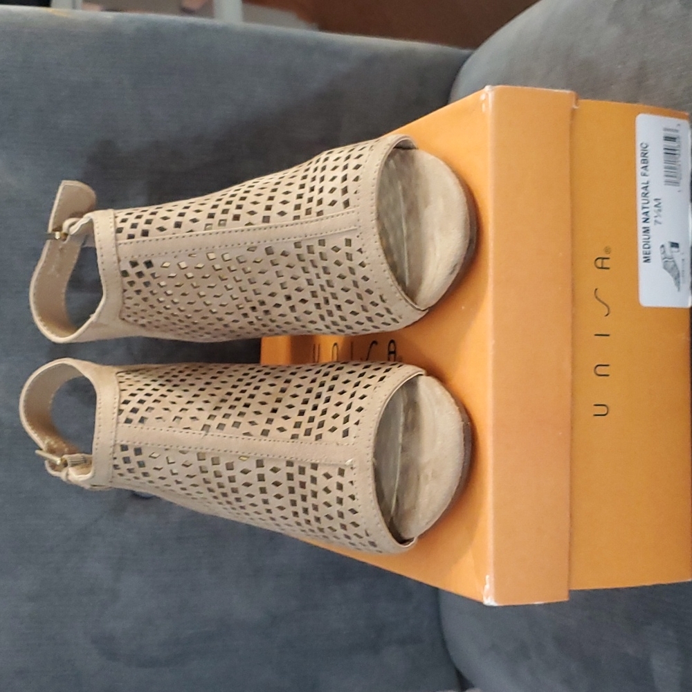 Unisa Women's Shoes